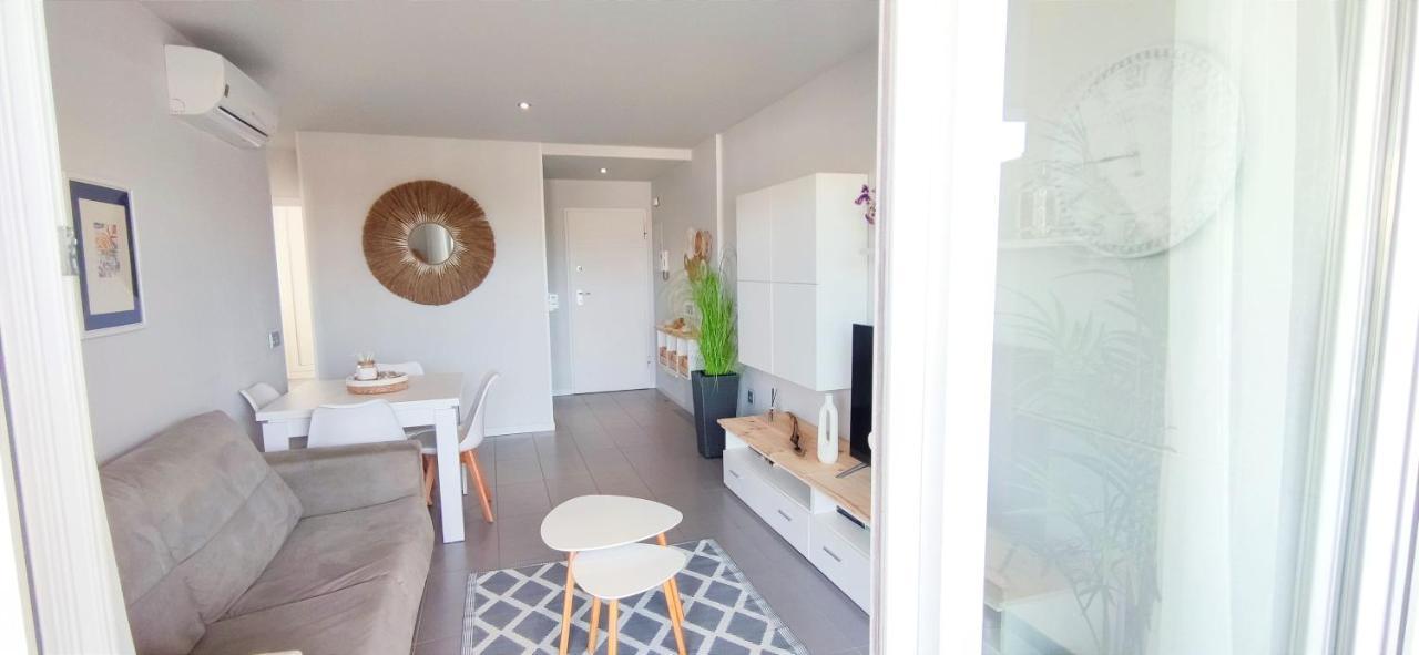 Apartamento Victoria Playa By Denia Costa Bagian luar foto